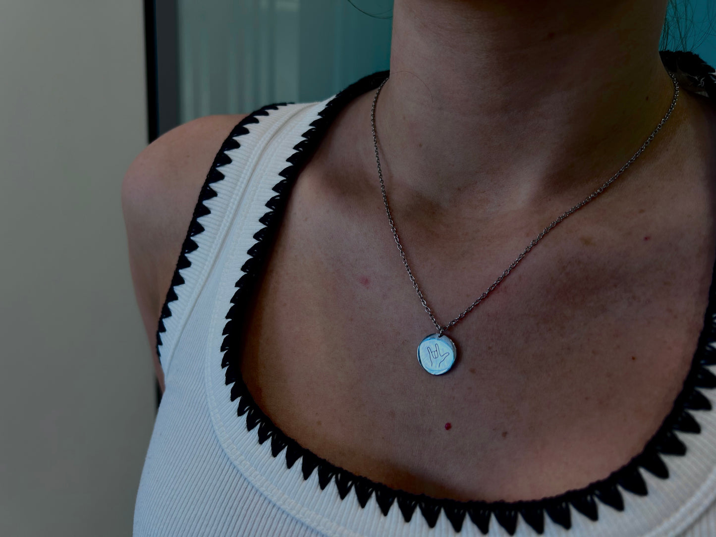 Circle Print 'I Love You' Chain